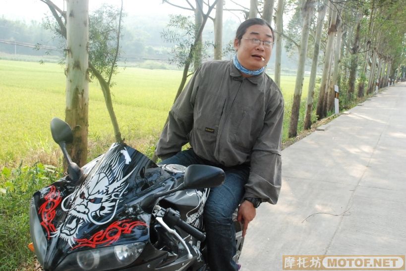 顺德7雄参加两广年会归来