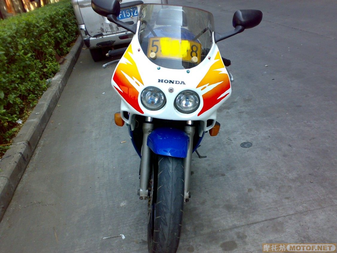 [转帖]珠海８０００元出售珠海真牌ＣＢＲ２２期一台