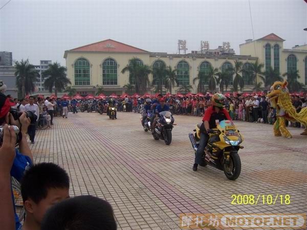 东莞骑士车队于MOTO YES年会的图片，与大家分享。