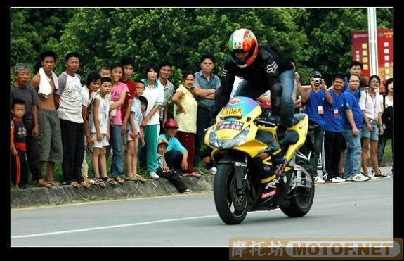东莞骑士车队于MOTO YES年会的图片，与大家分享。