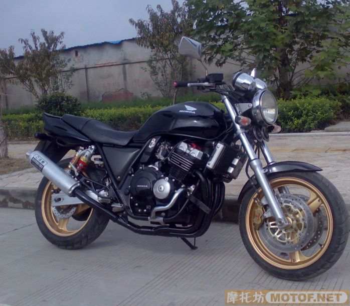 ★★★★★江苏出售纯黑９８ＣＢ４００