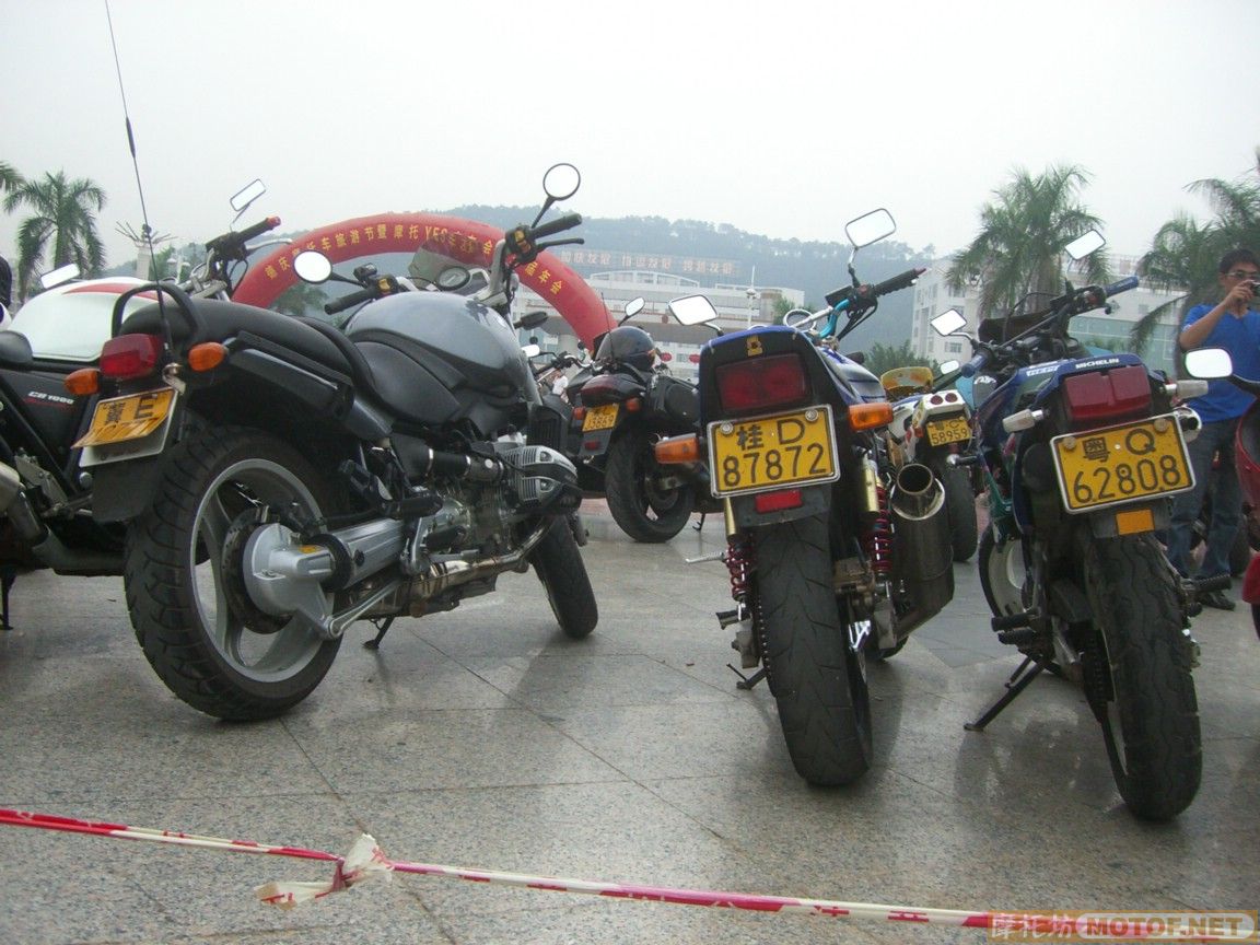 去完年会，继续买广西牌９６ＣＢ４００！车在珠海，１２８００元！