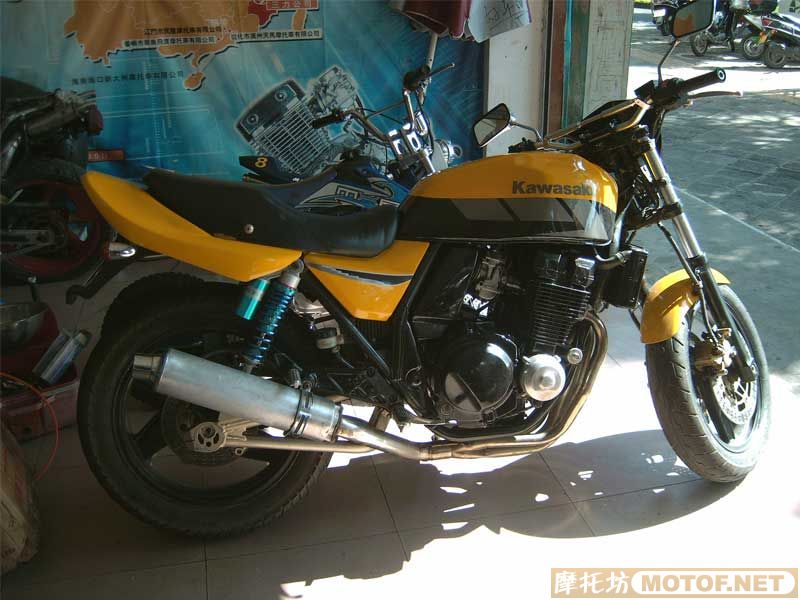 云南腾冲卖川骑西风400街车