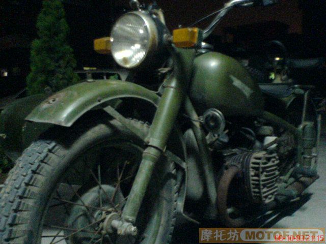 长江750