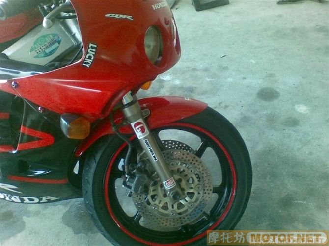 桂林9000元卖暴好的CBR22RR