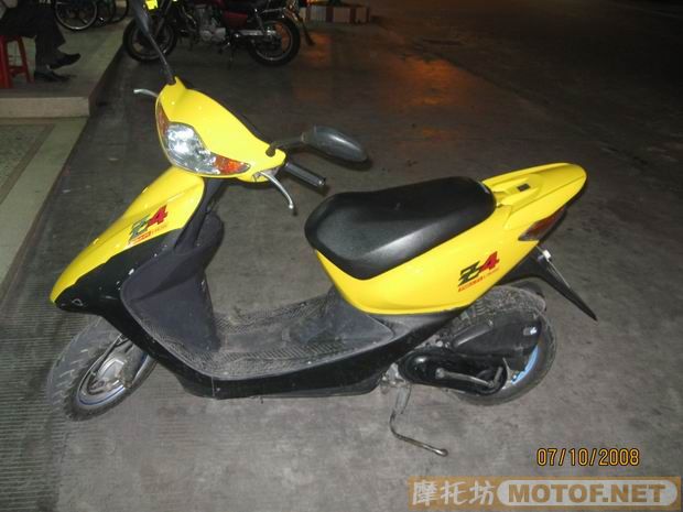 广东梅州4800元转让Z4一台