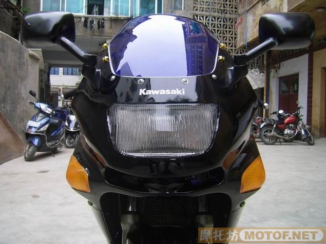 96款ZZR400