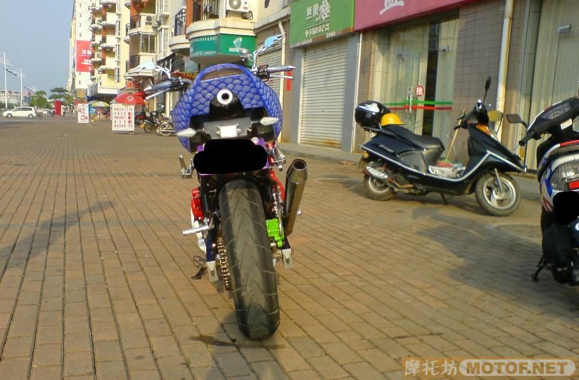 广西玉林出售08年全国首台狂改本田CB400价格12800..和铃木GXSR-400价格3500..