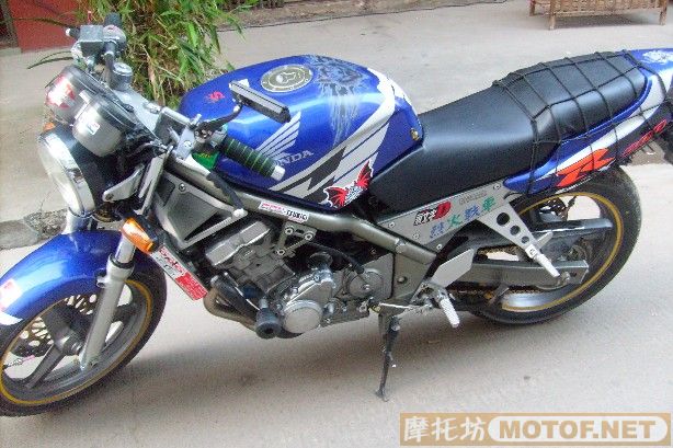 广西贵港市8500元出售96XJR400/8500出售CB-1