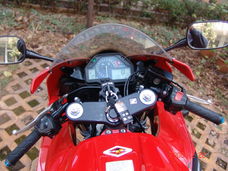 云南玉溪46000急转CBR600F5!
