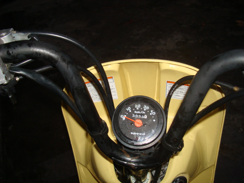 广东梅州转让04蛋蛋一部 价格3600 JOG排气 380