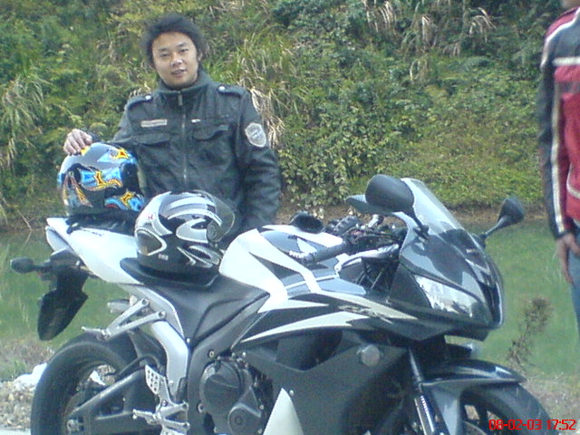 2008年2月2日爆SSSS弯。。爆出情感。