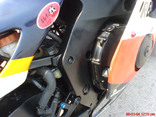 肇庆代友出售一台CBR22期7300元可换车