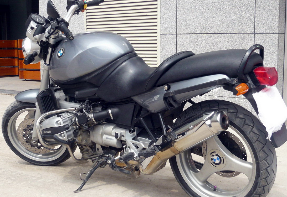 武汉 出自用宝马BMW R1100R 带箱 带牌