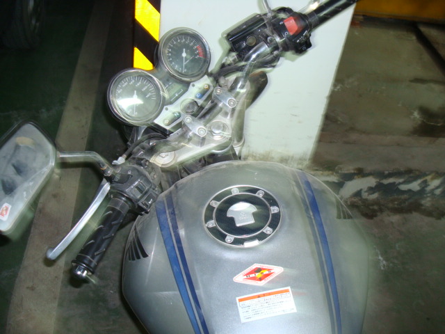 南京地区19000转让01年CB400VETC一辆。4档爆表。