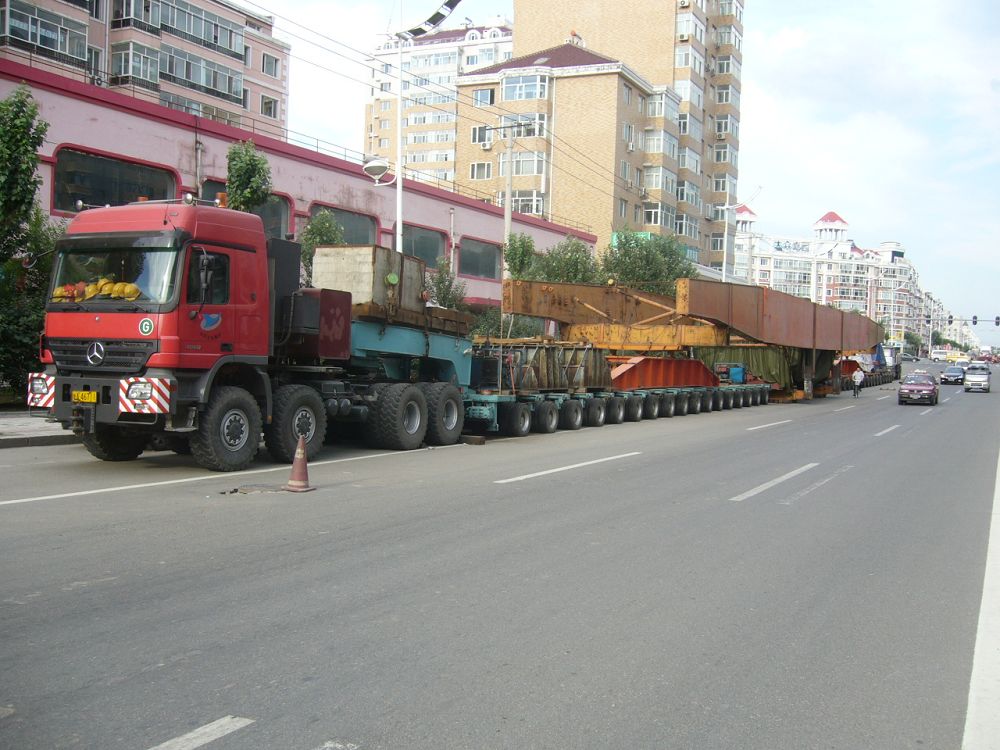 [贴图]今天不小心拍到的超级大车!你见过吗?