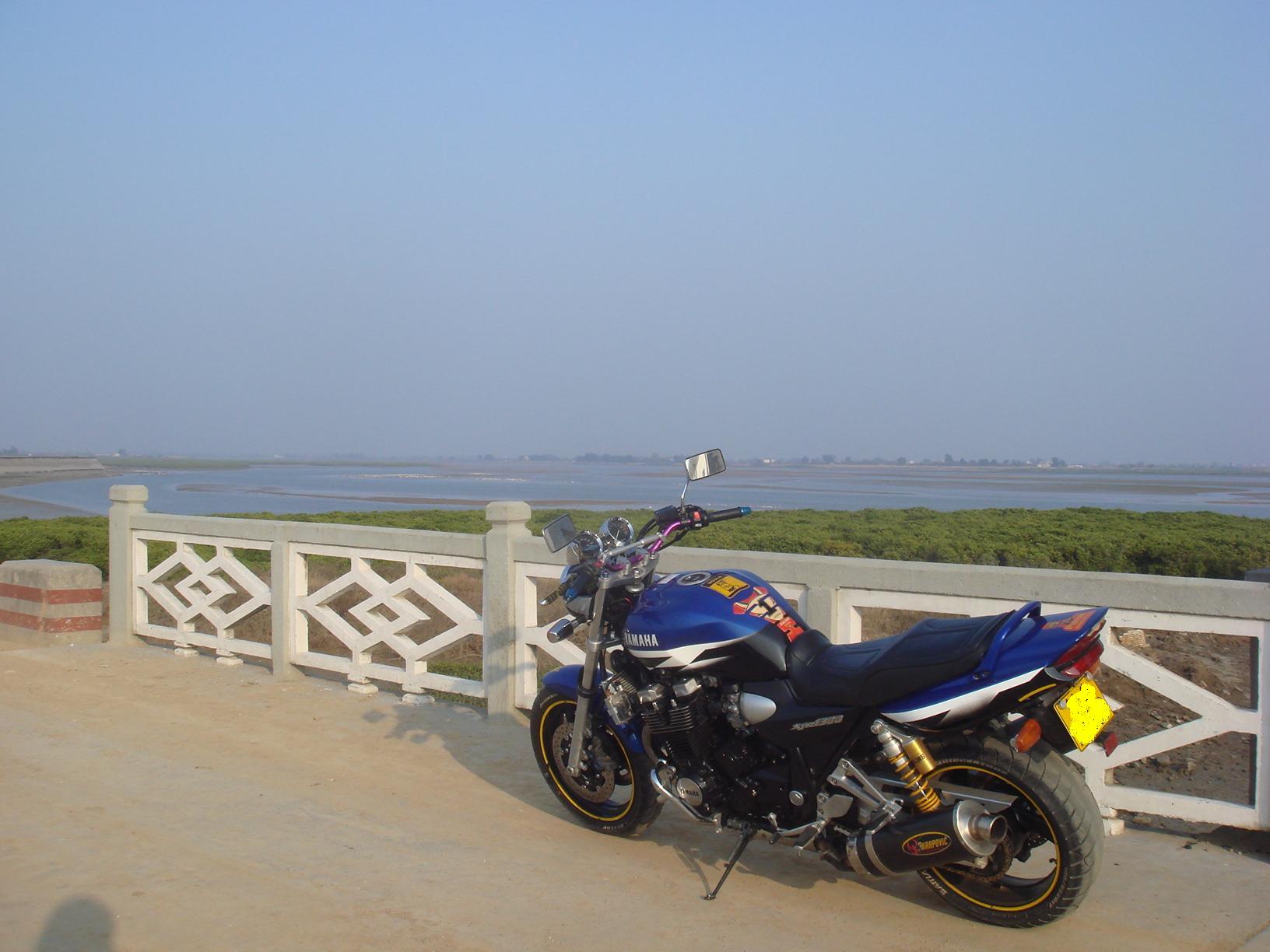广西北海28600出售02的XJR1300,