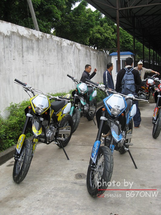 鹤山车友团购XTR250现场提车PP