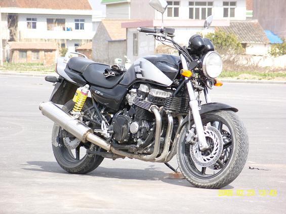 卖ＣＢ７５０