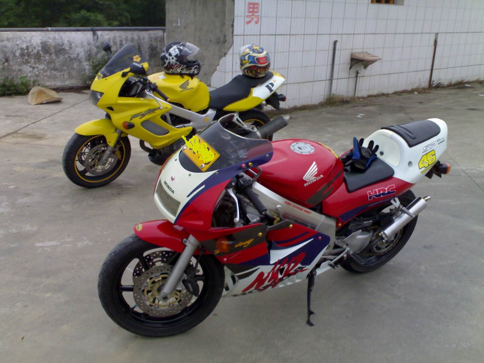 台山2W5卖98VTR1千/21000卖CB/18500卖4仔
