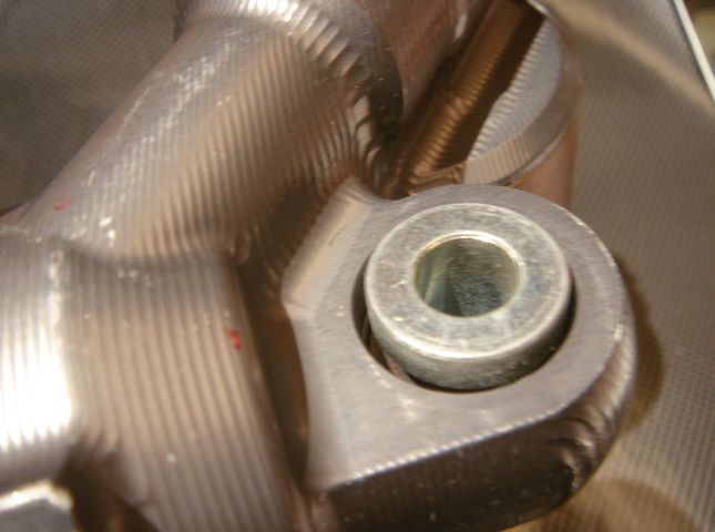 佛山禅城出售SHOWA顶级后避震+BREMBO直压上泵