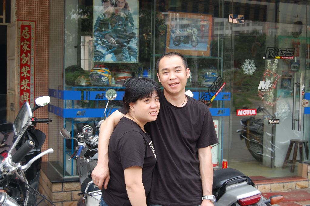 幸福的车友一家!