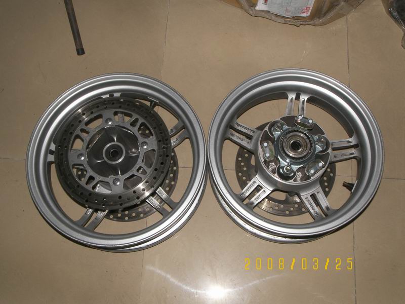 转让一对AN650　天浪650的呤+刹车碟