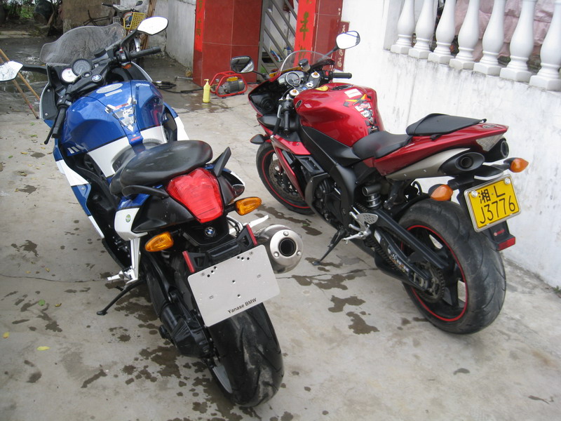 中山喜添一(马)子!!K1200S..