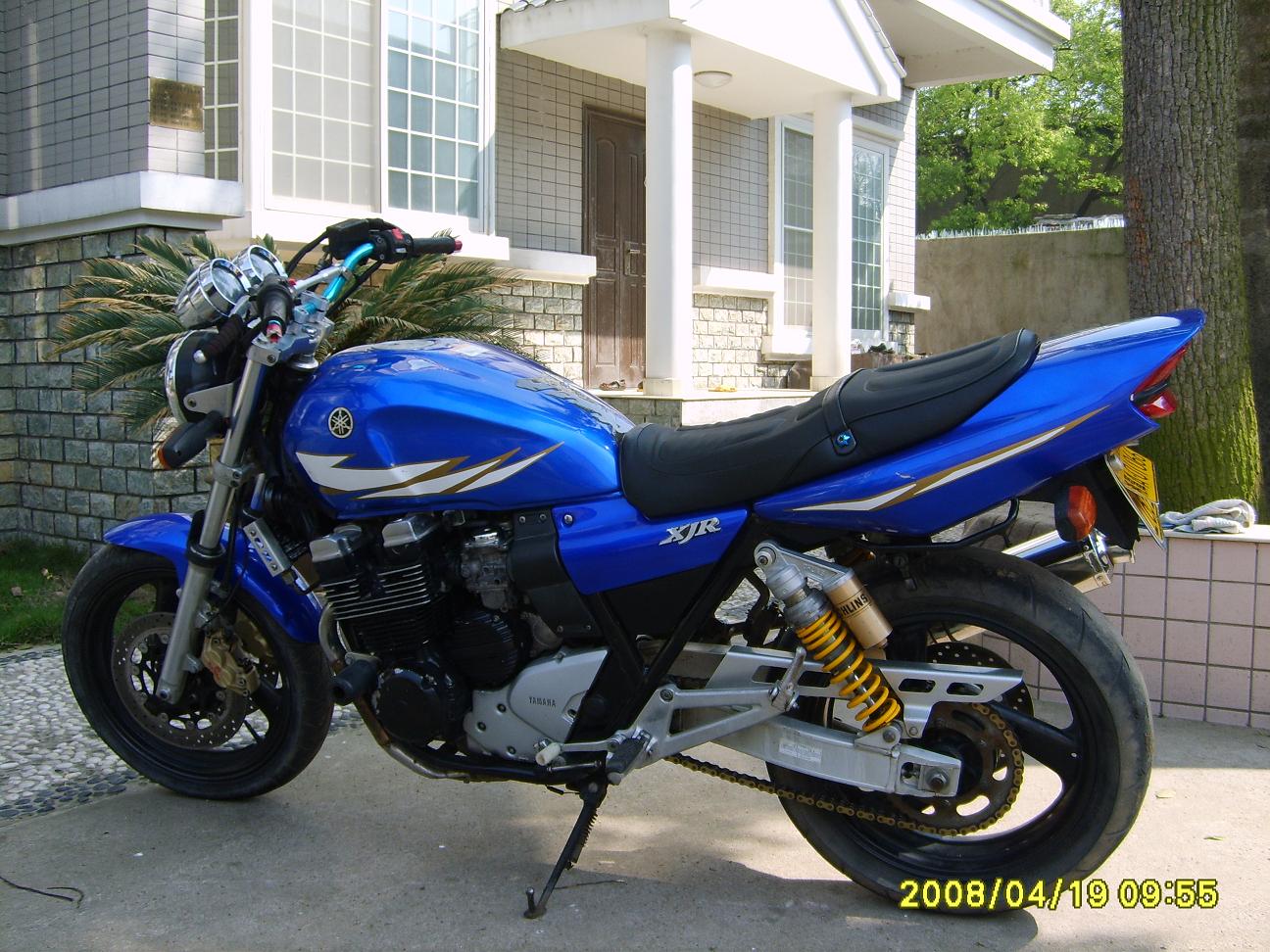 湖南湘潭11800出售00XJR400!!!!!!