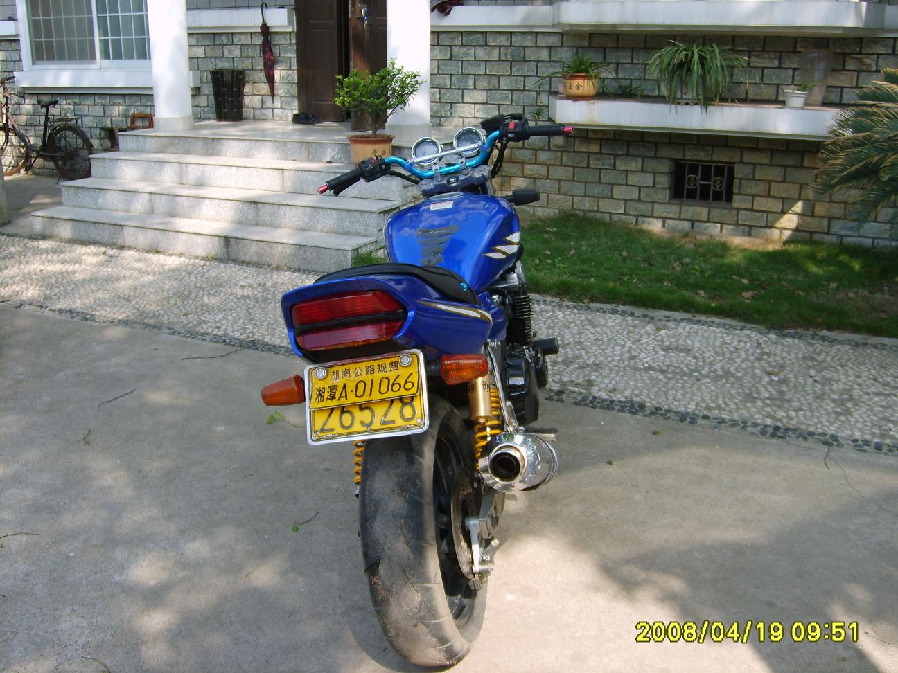 湖南湘潭11800出售00XJR400!!!!!!