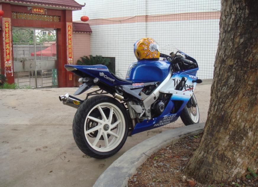 vXZi95gz.jpg
