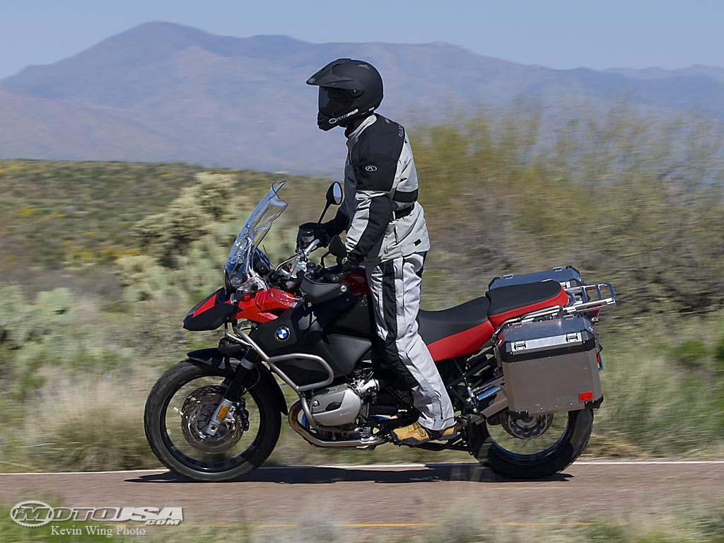 全地型车:2008 - BMW R1200 GS Adventure