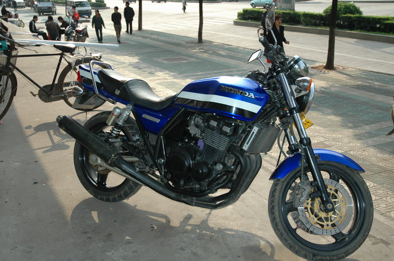 湖南湘潭出96XJR400和00ZRX400