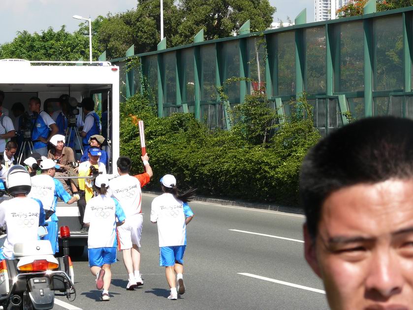 大家感受了祥云火炬传送的喜悦了吗（深圳站）
