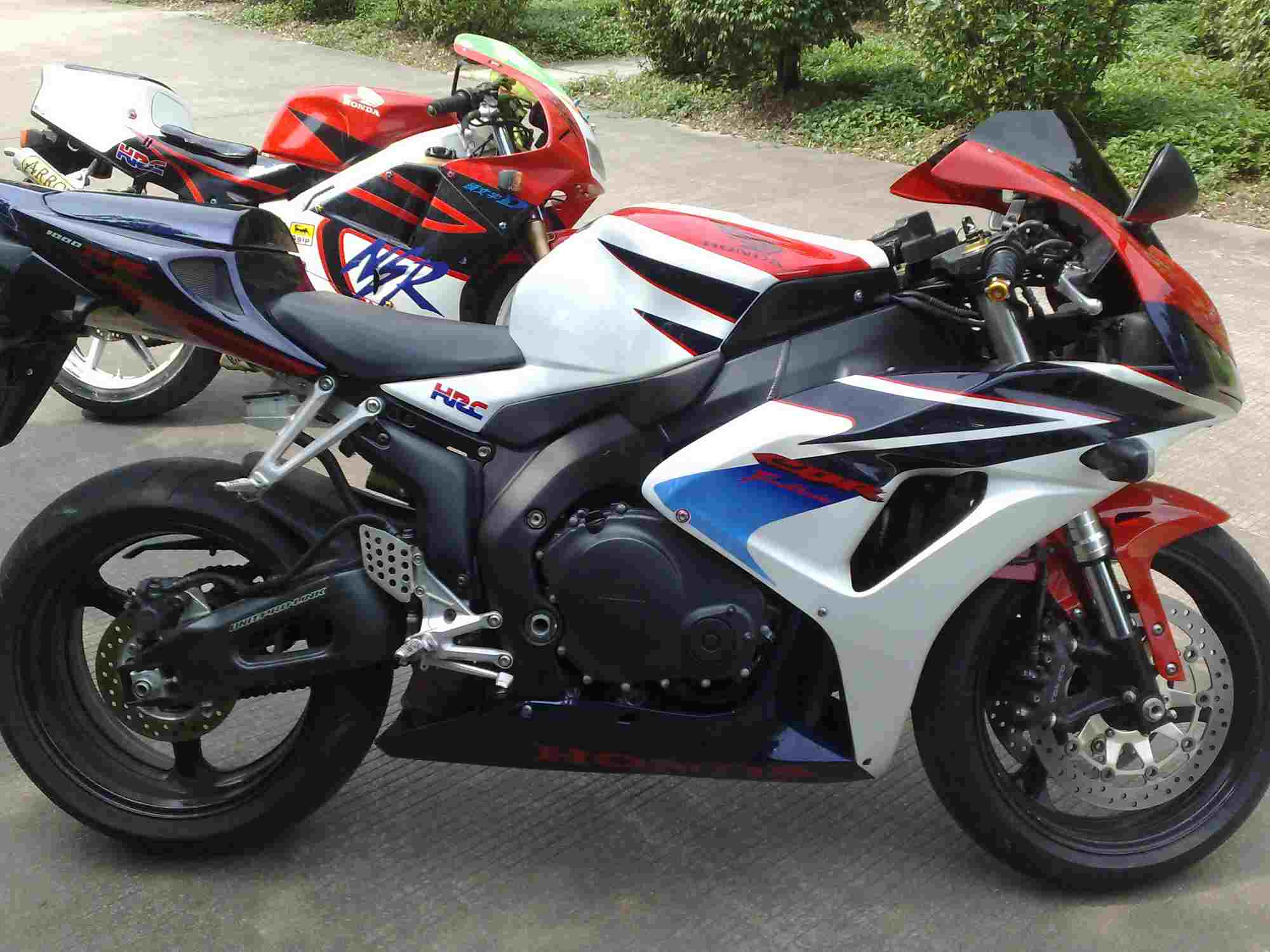 广东顺德大良试卖06CBR1000或换Z1000