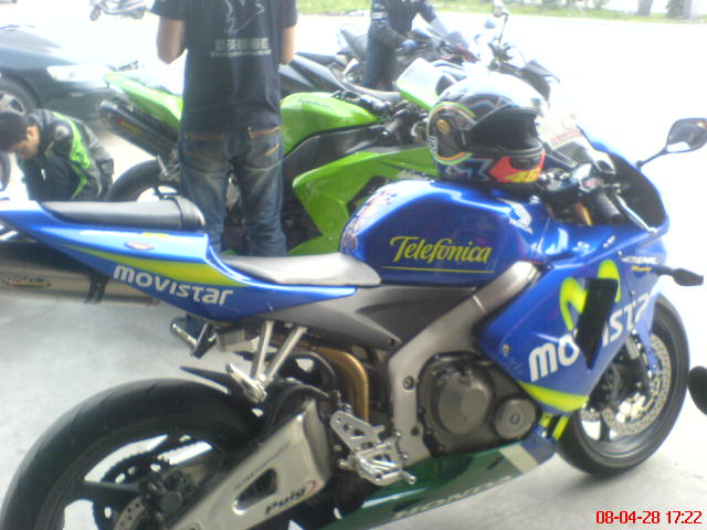 杰少MV-F4,阿怪的07-10R.靓仔成的宝马1150R..