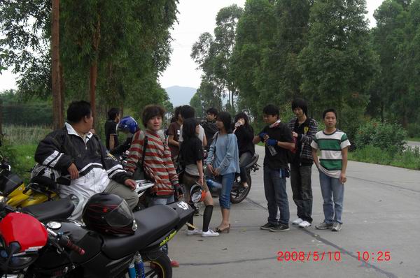 Dk 黑沙湾之旅