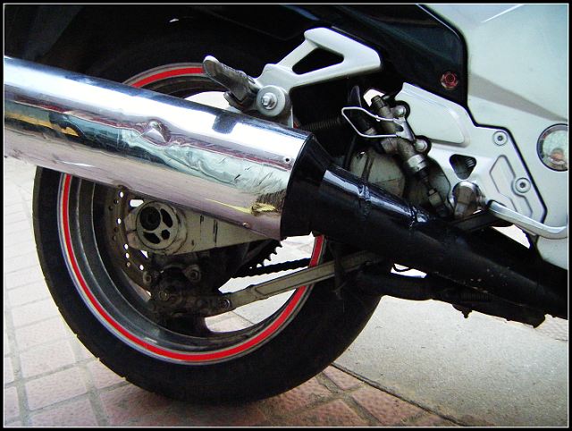 代友出售99年ZZR1100