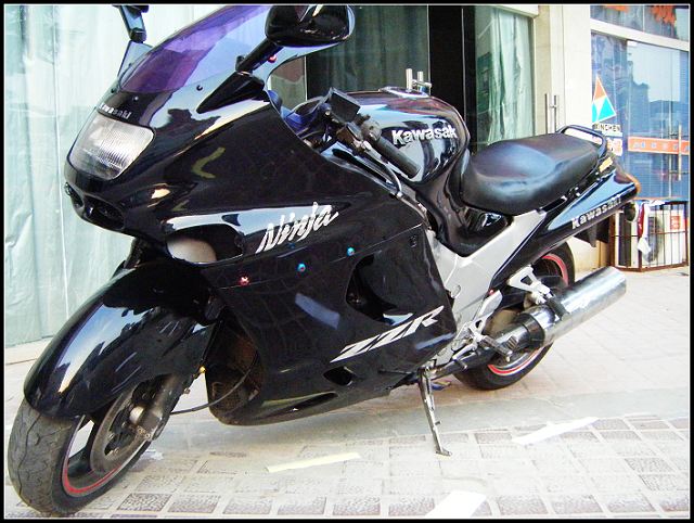 代友出售99年ZZR1100