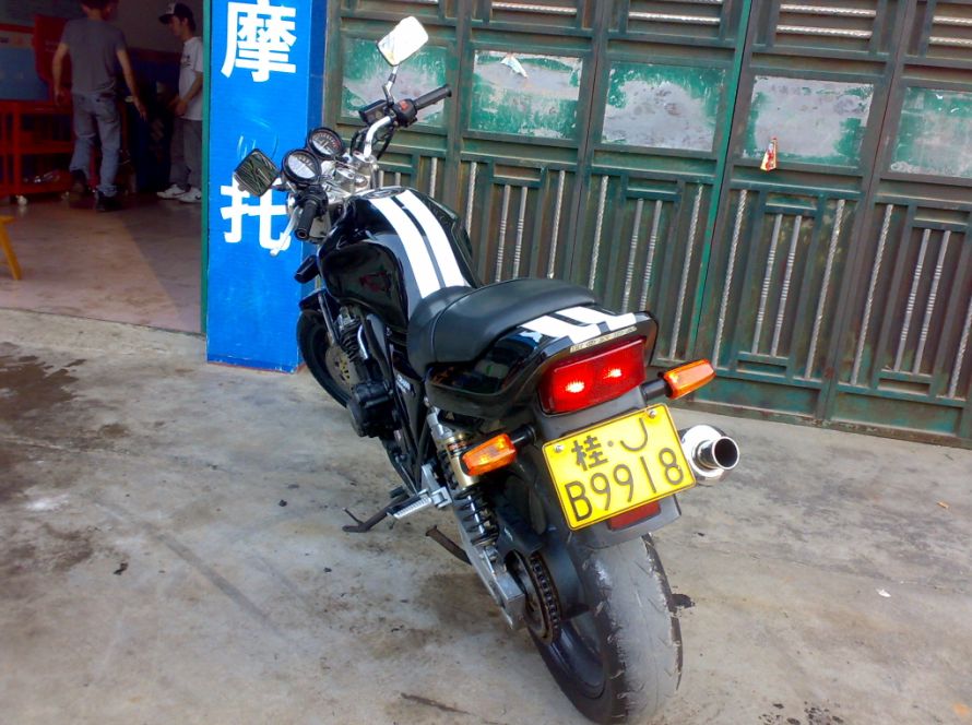 广西贺州出９４ＣＢ４００价格９２００