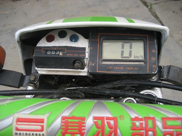 代友发帖；湖南张家界出售雅马哈小鹿225