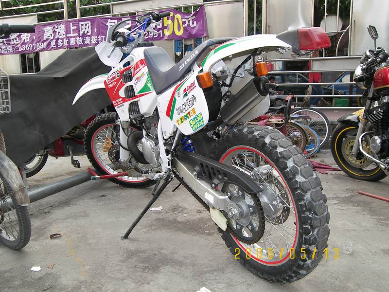 代友出CRM250/CB750各一台，车在深圳宝安