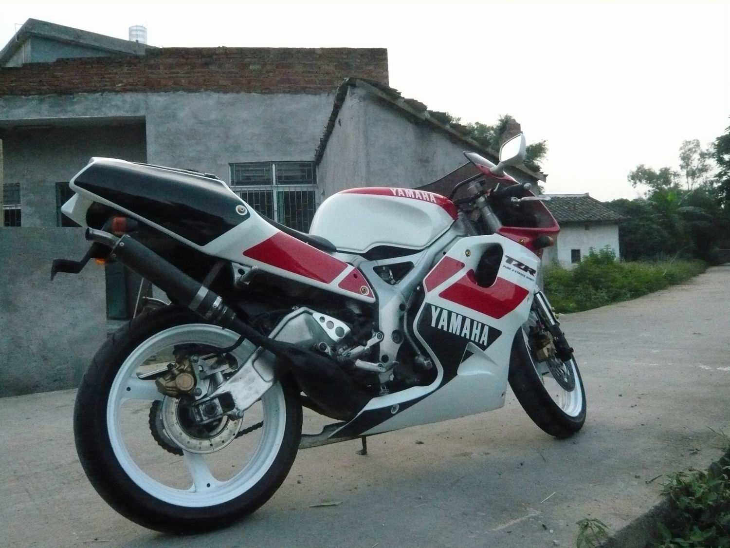 河源售YAMAHA V2干离 8成新 ￥7000元