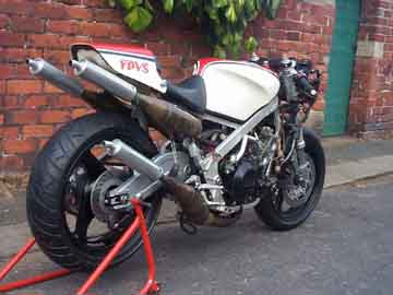 Stephen Moore's TZR/RD500 Project