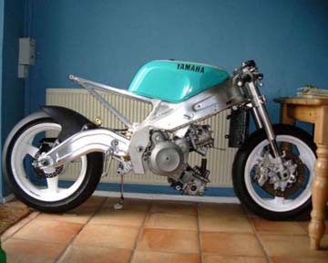 Stephen Moore's TZR/RD500 Project