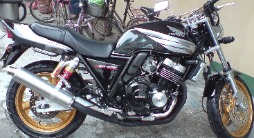 [原创]试卖９６ＣＢ４００开价１３８００元！！！已修正请进来睇睇！