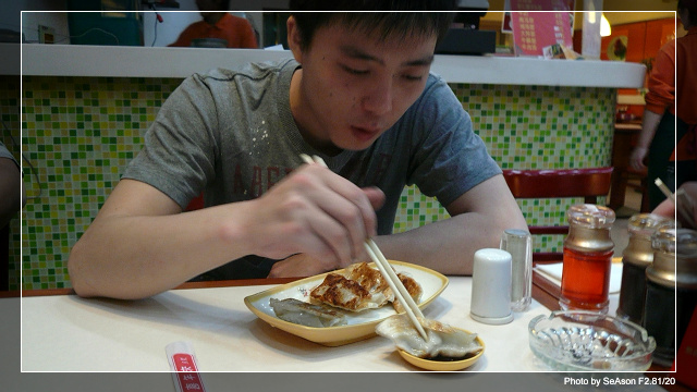 HoDkxMYn.jpg