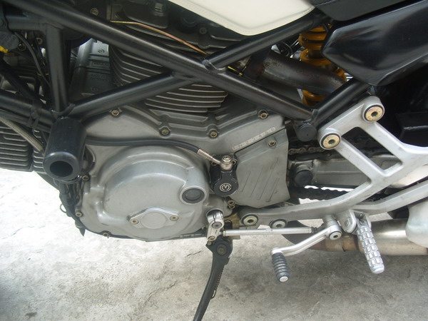 惠州35000转让01电喷DUCATI  M900