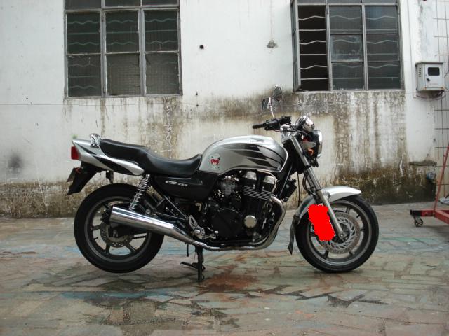 广东阳江代友出售极新的98CB750