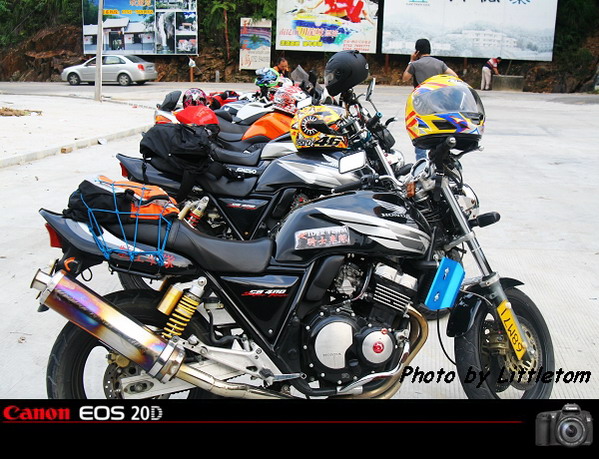 广东东莞８０００元代友出本田ＣＢ４００一台